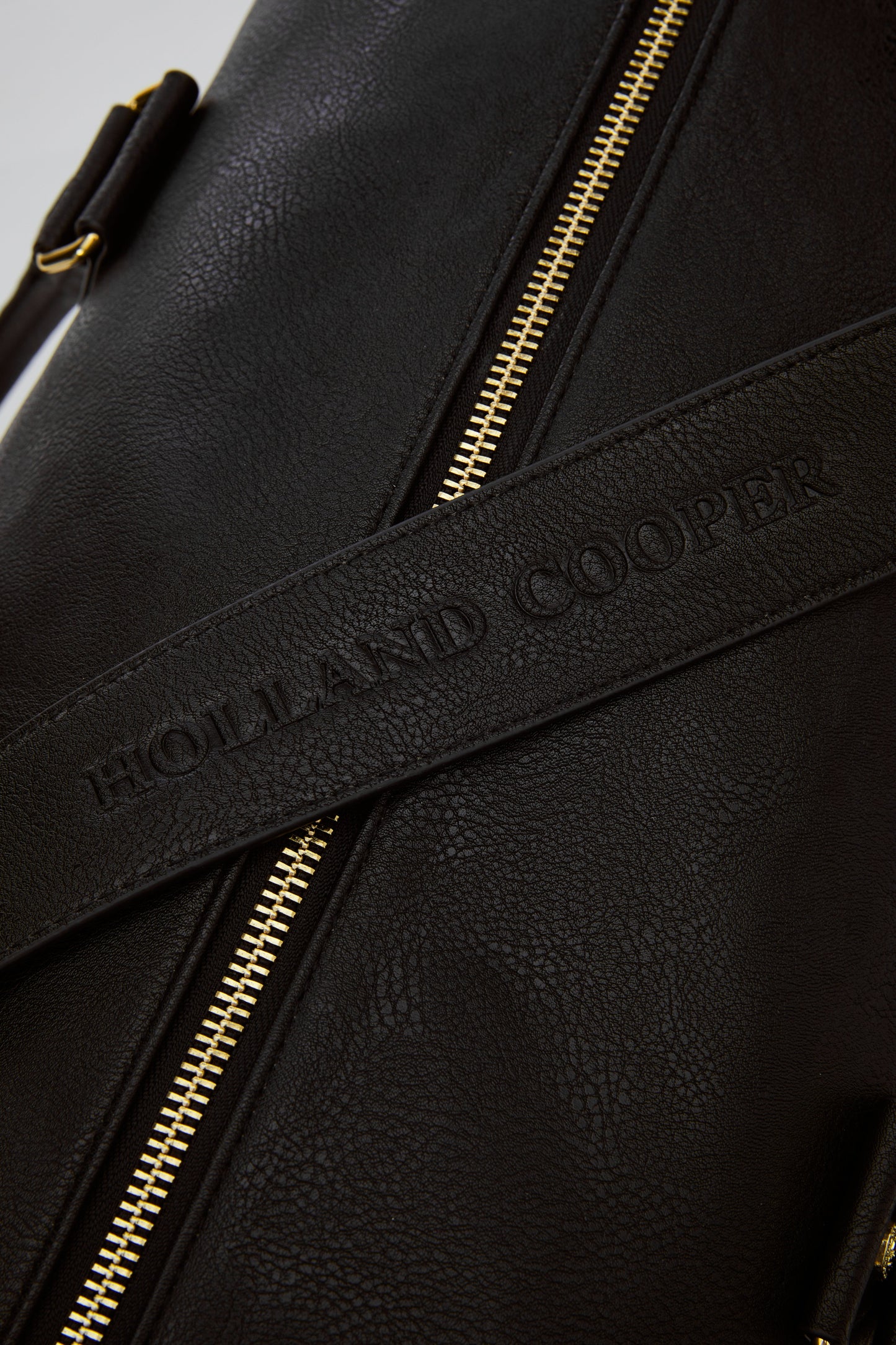 Regency Holdall (Black)